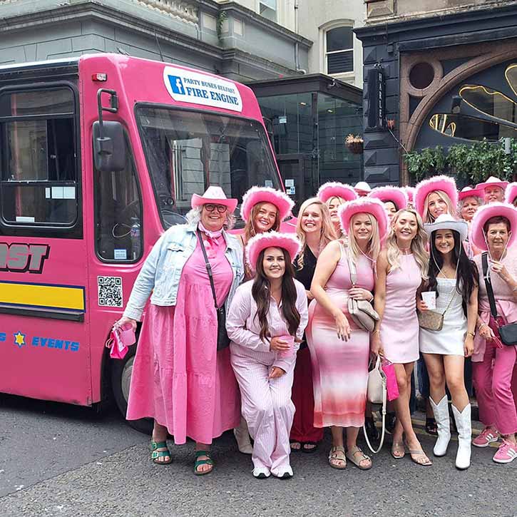 Party Buses Belfast - Party Buses NI - Party Bus Hire - Party Bus NI