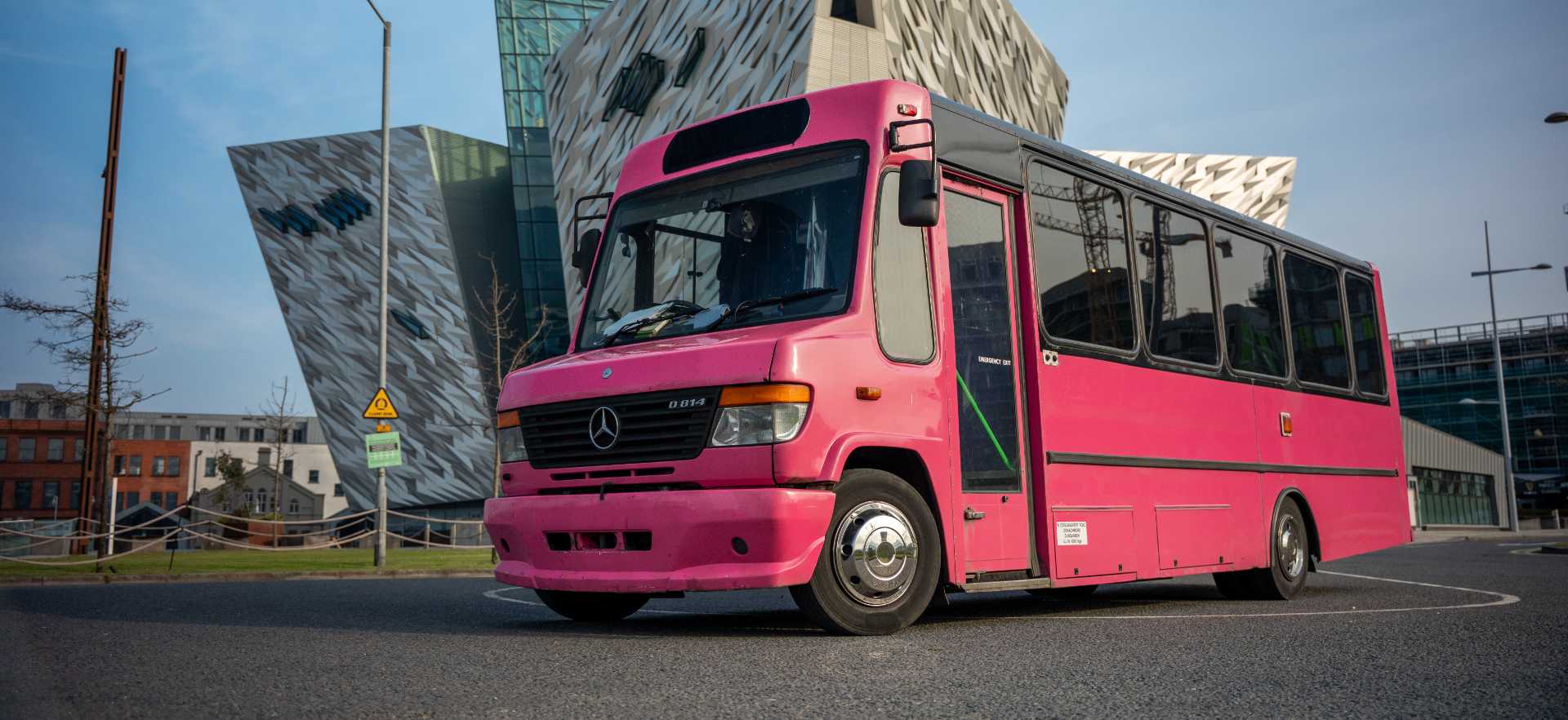 Party Buses Belfast - Party Buses NI - Party Bus Hire - Party Bus NI